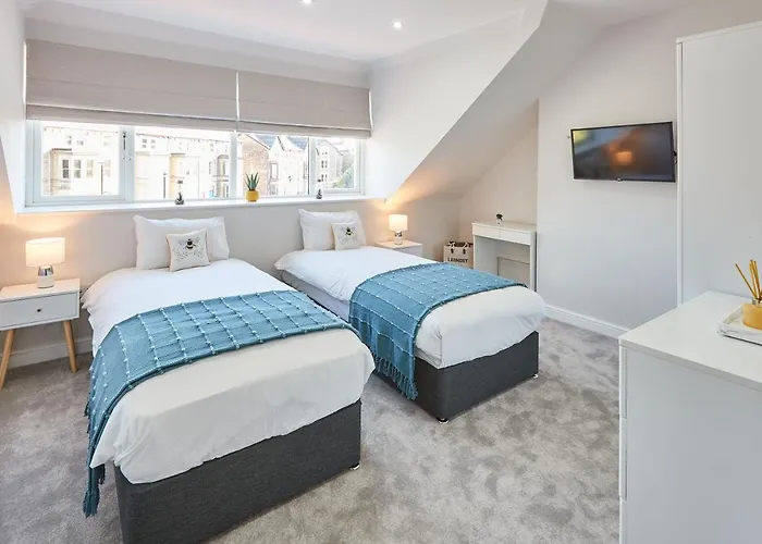 Host & - The Loft @ The Regency 해러게이트